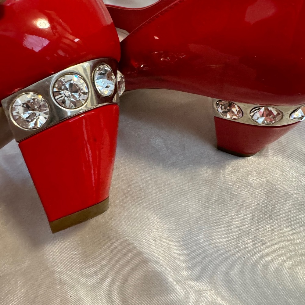 Miu Miu red patent leather heel pumps with crystal embellishments on the heels - Picture 12 of 12